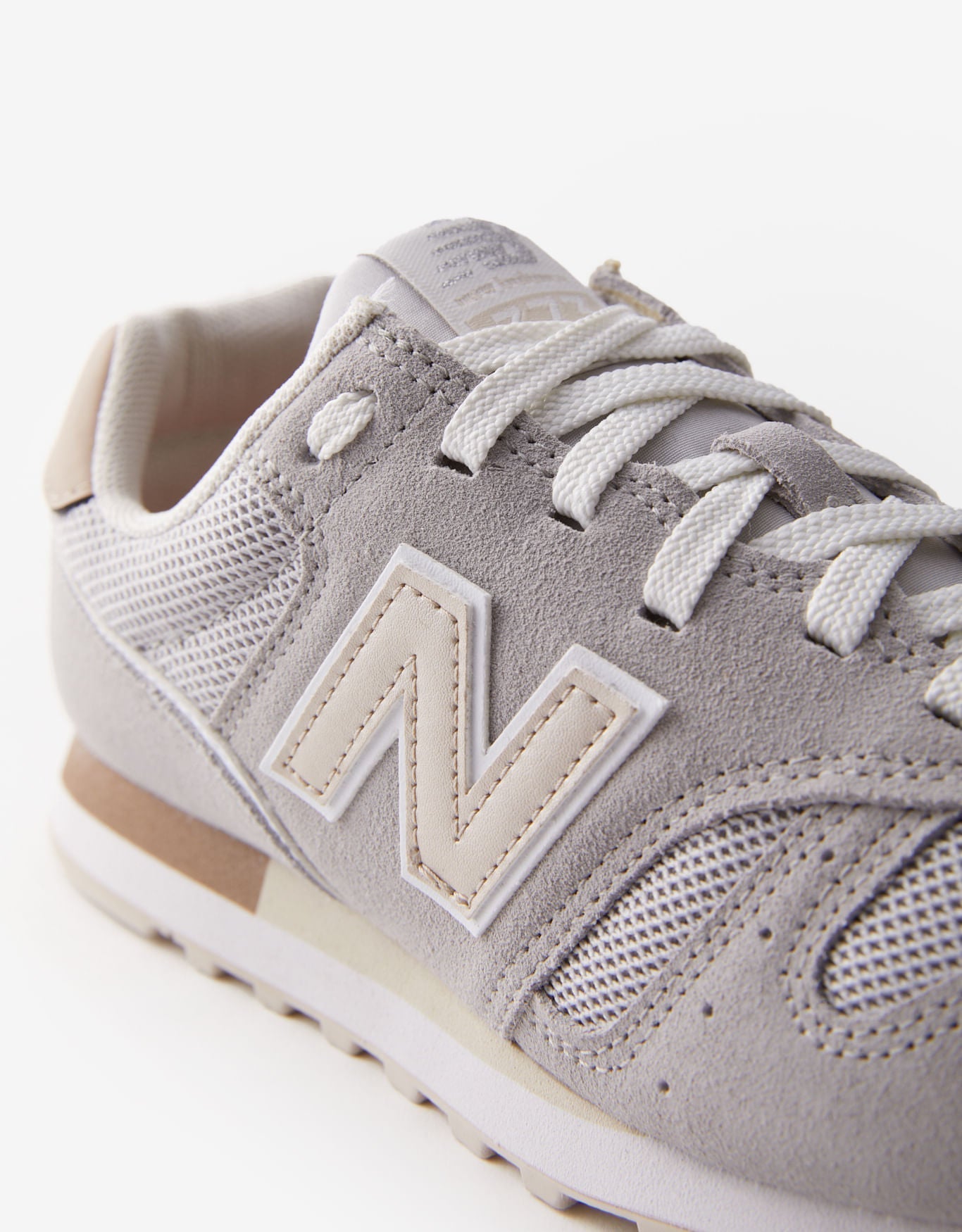 Tênis New Balance 373