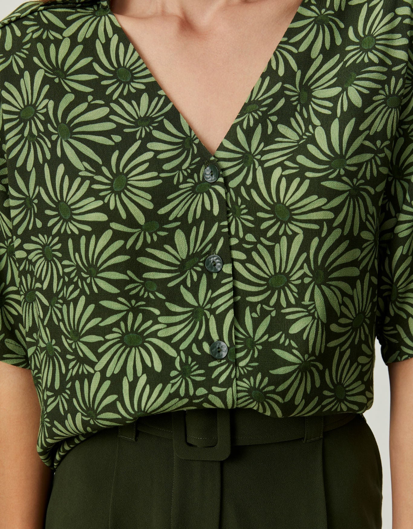 Camisa Cropped Margarida Camuflada